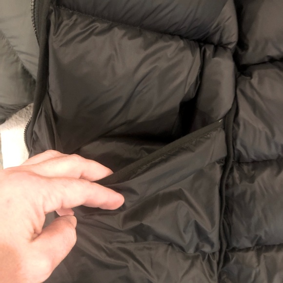 💚🖤 Moose Knuckles Govan puffer jacket- Small (4/6) - Picture 15 of 16